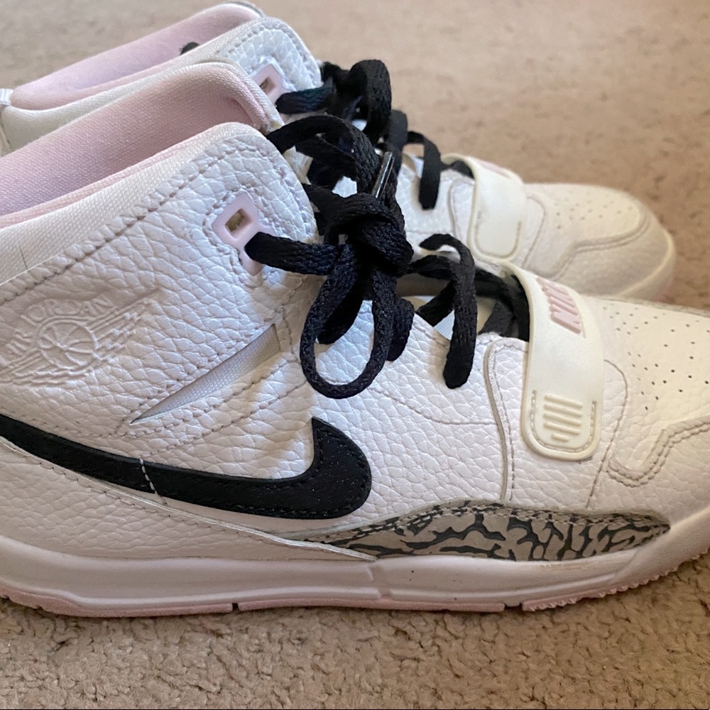 Jordan legacy 312 black white and pink size 3 youth